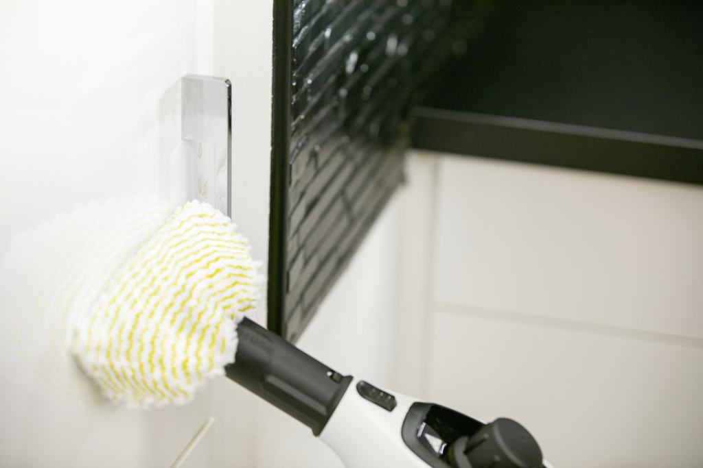 Парочистачка KARCHER SC 1 EASYFIX с к-т за под 15164010